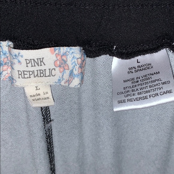 Patterned pants - Picture 3 of 3